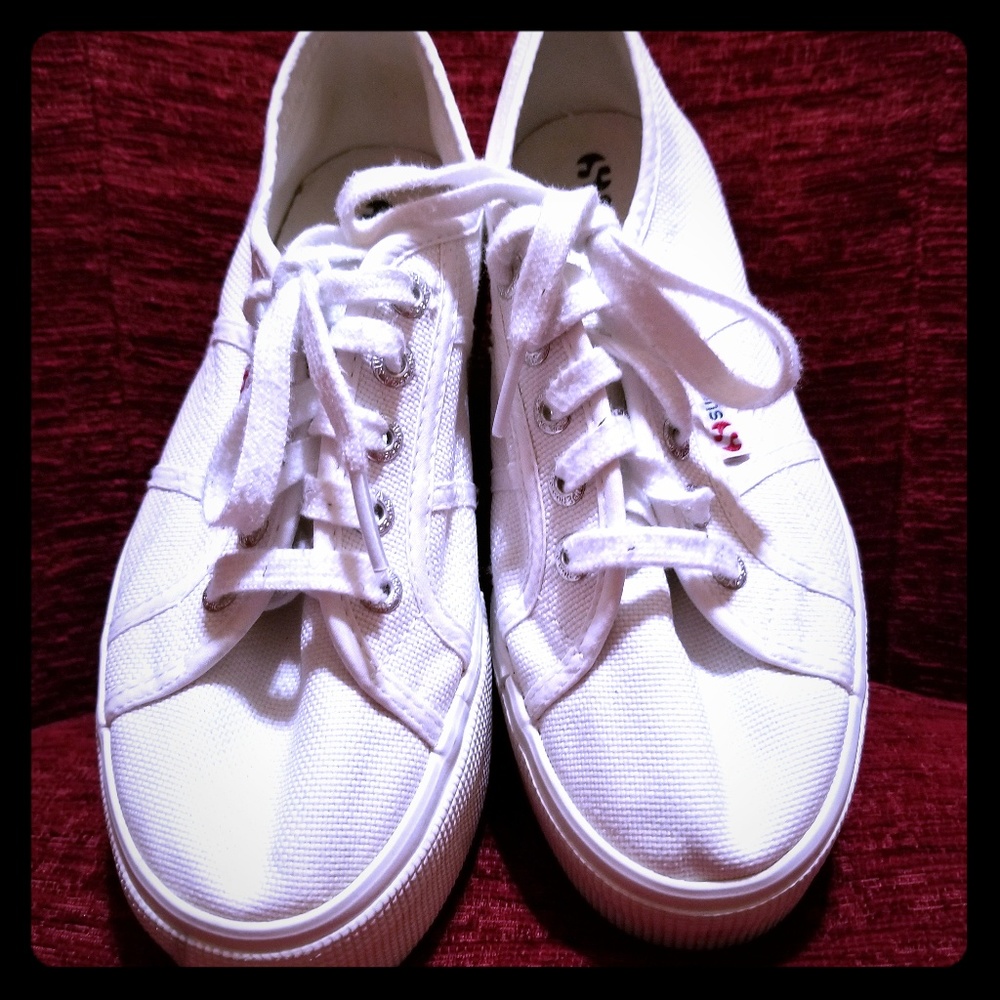 Superga Tennis Shoes